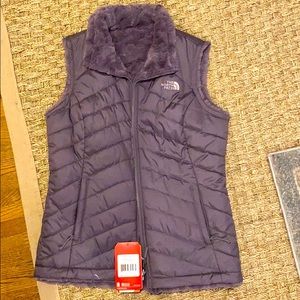 The north face reversible puffer/fur vest! NWT